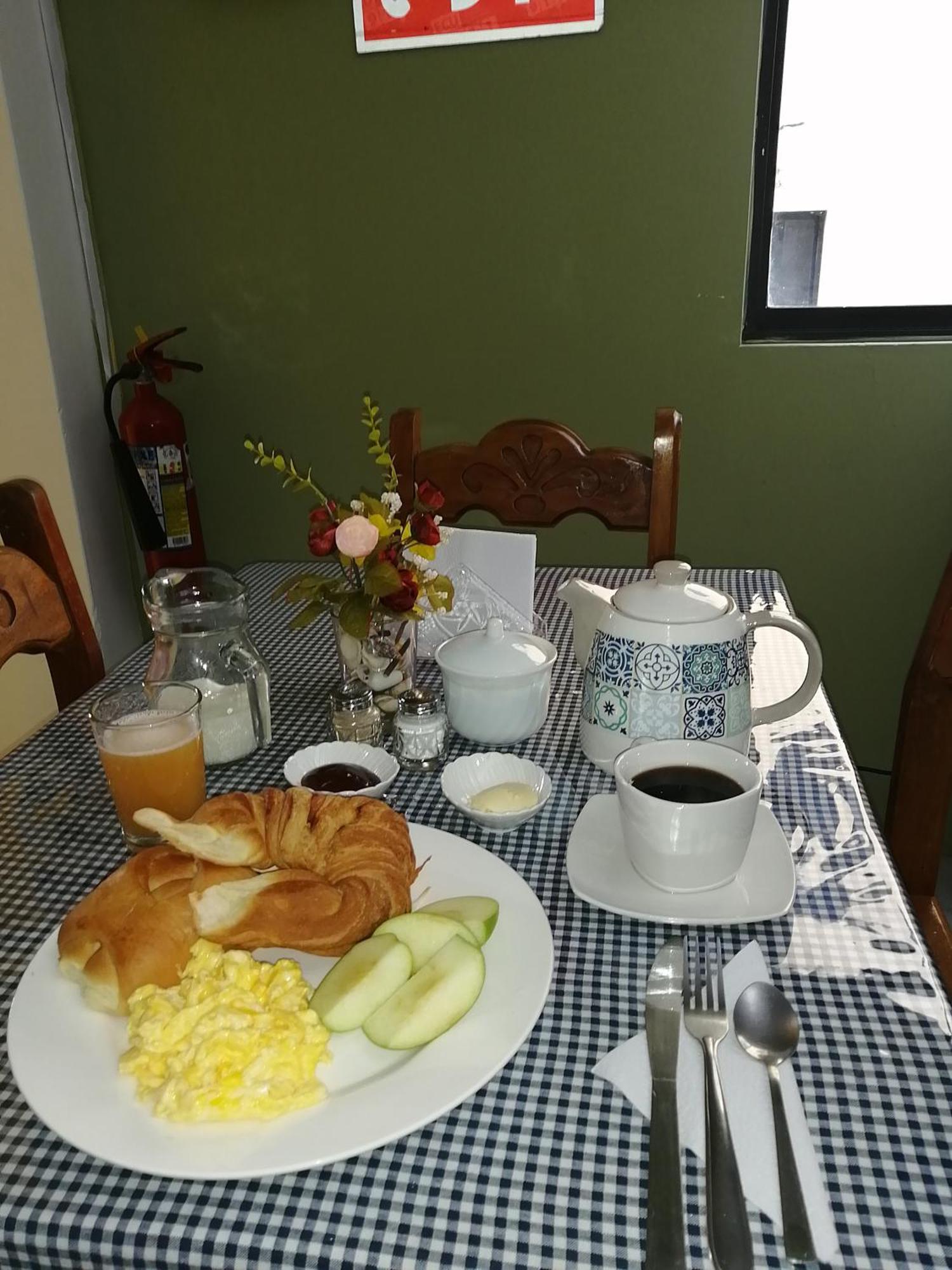 Hostal La Casa De Luis Puerto Baquerizo Moreno Exteriör bild